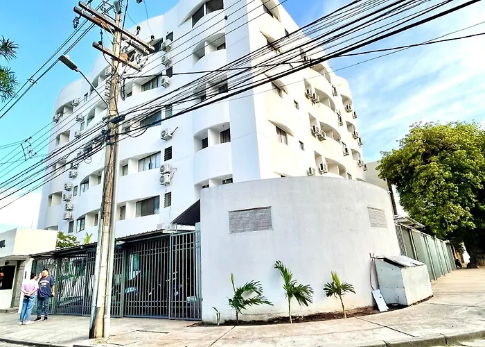 Departamentos En Edificio Acrebol Santa Cruz