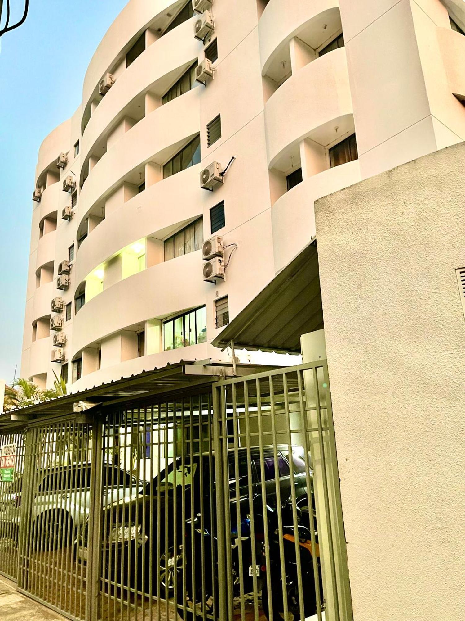 Appartement Departamentos En Edificio Acrebol